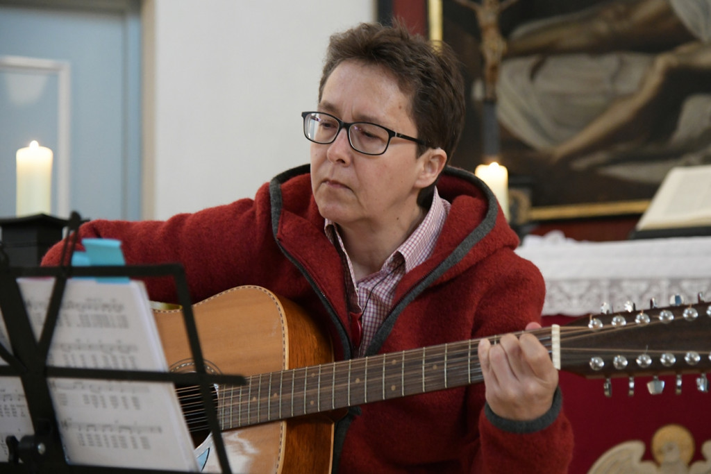 Sonja Jahnsmüller singt