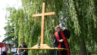 Pfingstgottesdienst 2020 am Weiher der Dammhocker